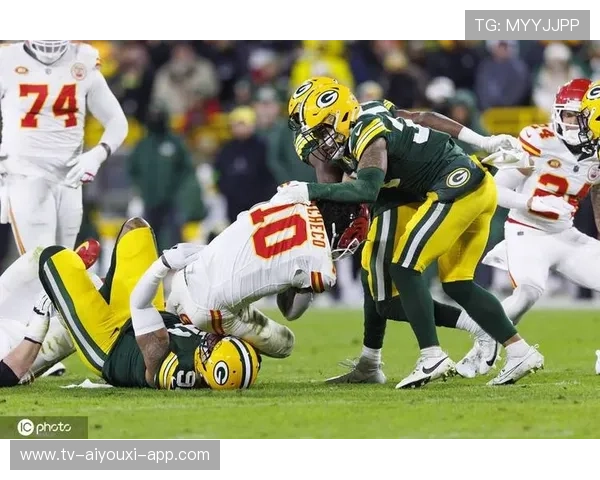 酋长连胜势头不减，防守端贡献巨大，酋长nfl