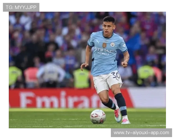 曼城签下19岁阿根廷边锋埃切维里，双方签署六年长约